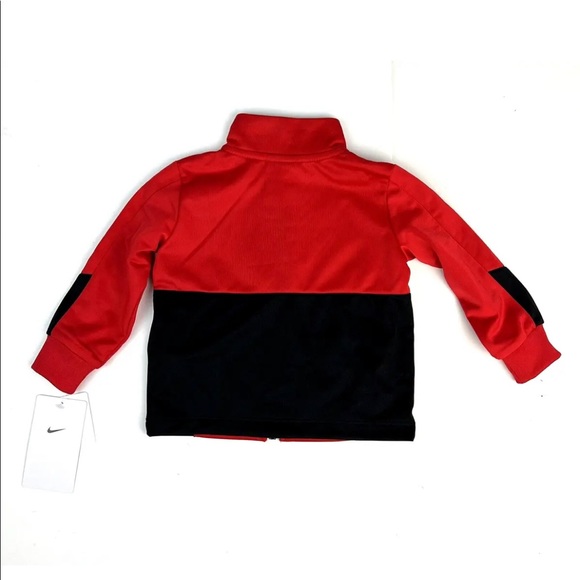 Nike Toddler Boy 2 Piece Jogging Set Size 18M - Pants Has Fabric Pulled Defect - Picture 2 of 8